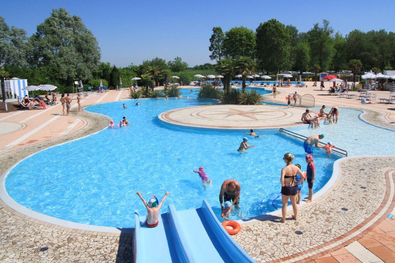 Happy Camp Mobile Homes In Camping Laguna Village Caorle Extérieur photo